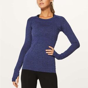 Women's lululemon Blue Long Sleeve swiftly tech size 6